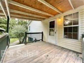 82 Small Creek Ln, Hendersonville, NC 28792 - photo 2