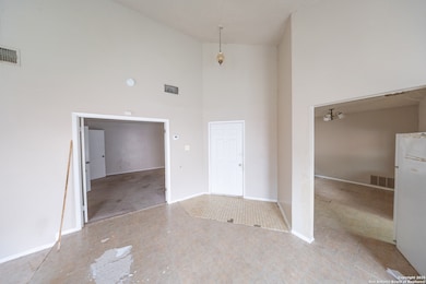 6915 Brecon, San Antonio, TX 78239 - photo 5