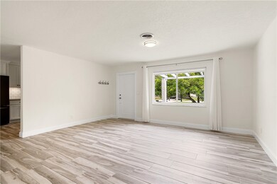 716 Azalea Ln, Vero Beach, FL 32963 - photo 5