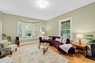 2 Raeburn Terrace, Newton Highlands, MA 02461 - photo 3