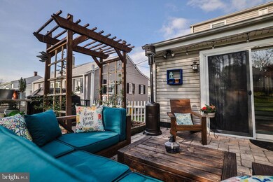 8438 Bay Dr, Pasadena, MD 21122 - photo 6