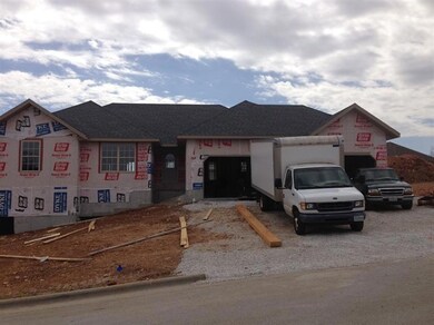 848 E Meadow Garden Ct, Nixa, MO 65714 - photo 2