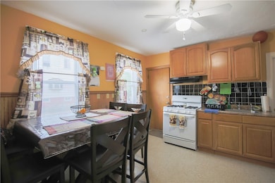 30 Dutton St, Providence, RI 02909 - photo 5