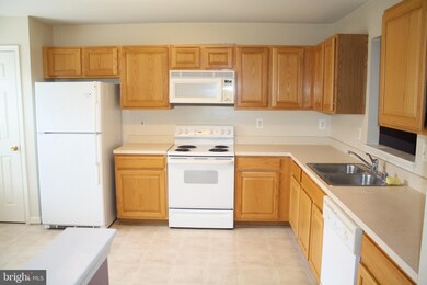 514 Salisbury Place, Prince Frederick, MD 20678 - photo 5