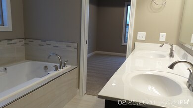 5614 Bear Creek Pass, Auburn, IN 46706 - photo 2