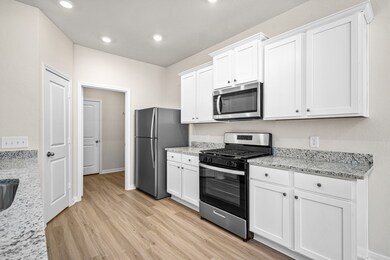 344 Kingston Way, Waller, TX 77484 - photo 4