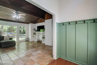 foyer to 2nd living