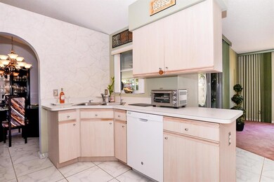 kitchen1