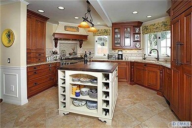 111 E Bay Ave, Newport Beach, CA 92661 - photo 7