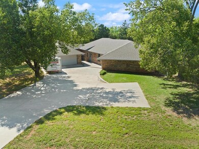 2405 Tall Oaks Trail, Edmond, OK 73025 - photo 4