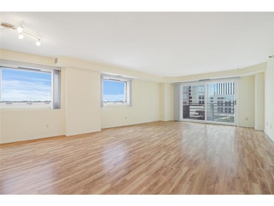 City Walk unit 1315, Saint Paul, MN 55101 - photo 4