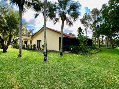 16295 Laurel Dr unit 2, Weston, FL 33326 - photo 7