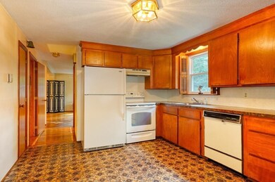 79 Hall St, Dunstable, MA 01827 - photo 7