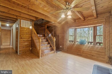 2425 Henson Dr, Marriottsville, MD 21104 - photo 5