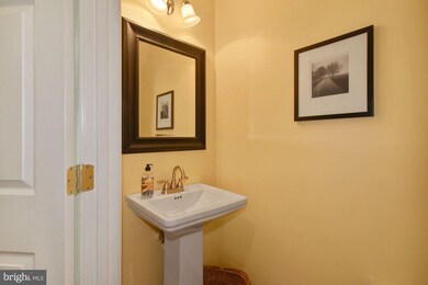 2541 Running Wolf Trail, Odenton, MD 21113 - photo 6