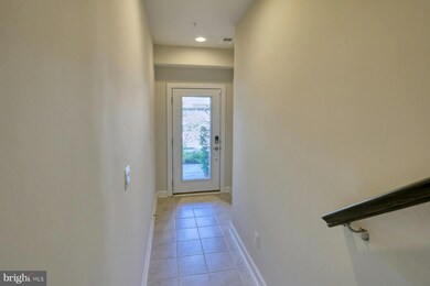 1802 Yellow Garnet Terrace SE, Leesburg, VA 20175 - photo 4