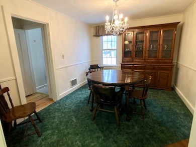 29 Lamoille St, Essex Junction, VT 05452 - photo 4