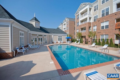 1051 Glenwood Station Ln unit 307, Charlottesville, VA 22901 - photo 2