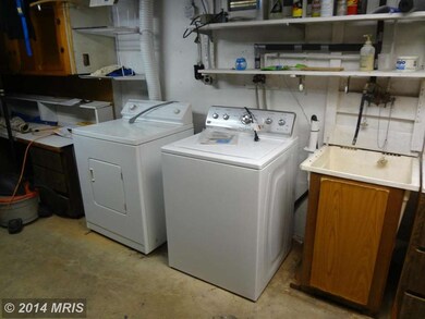 1259 Linden Ave, Halethorpe, MD 21227 - photo 5