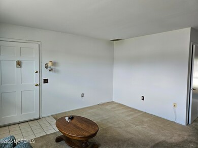 72 Haven Dr unit 500, Matawan, NJ 07747 - photo 3