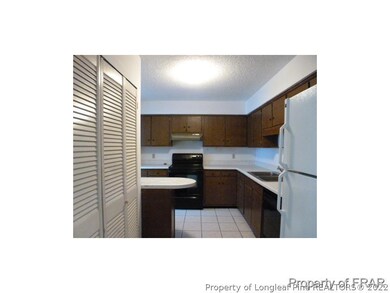 591 Winding Creek Rd, Fayetteville, NC 28305 - photo 4