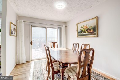 18800 Sky Blue Cir, Germantown, MD 20874 - photo 7