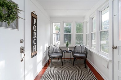 737 28th St, Des Moines, IA 50312 - photo 6