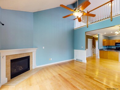 28 Glenview Dr, Schenectady, NY 12302 - photo 4