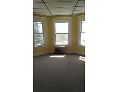 372 Franklin St unit 3, Springfield, MA 01104 - photo 4