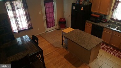 9715 Luguna Rd, Middle River, MD 21220 - photo 4