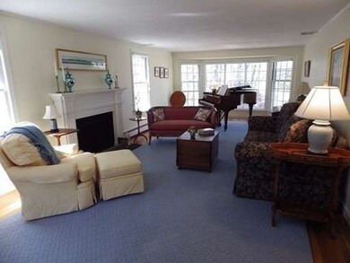 5 Mohave Rd, Medfield, MA 02052 - photo 4