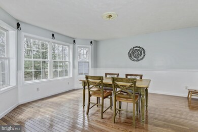 1801 Tabetha Dr, Sykesville, MD 21784 - photo 4