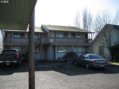 240 E Main St, Sheridan, OR 97378 - photo 2