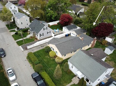 10 Manning Terrace, Newport, RI 02840 - photo 2