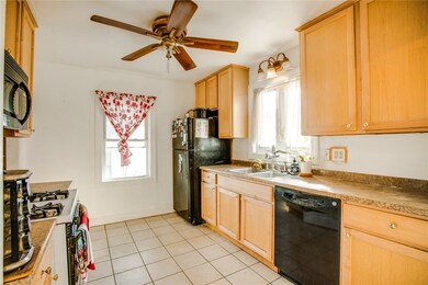 33 Columbus St, Providence, RI 02908 - photo 6