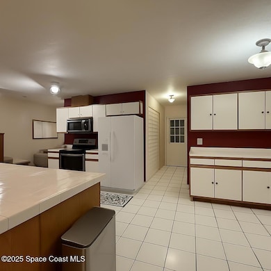 831 Fletcher Rd SE, Palm Bay, FL 32909 - photo 4