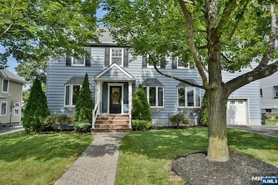 243 Cleveland Ave, Hasbrouck Heights, NJ 07604 - photo 2