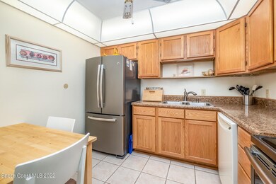 Spacious Kitchen