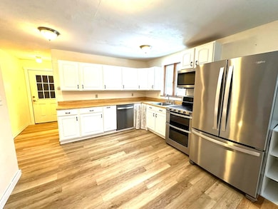 60 Higley Hill, East Dover, VT 05341 - photo 3