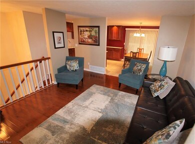 11320 Villa Grande Dr, North Royalton, OH 44133 - photo 7