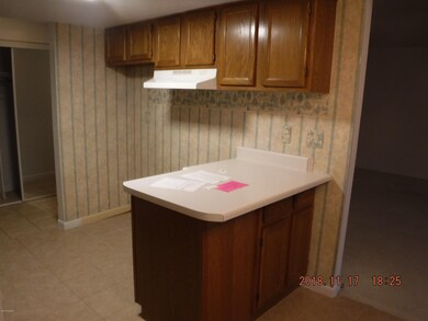 249 Ballantrae Ct unit A, Kalamazoo, MI 49006 - photo 3