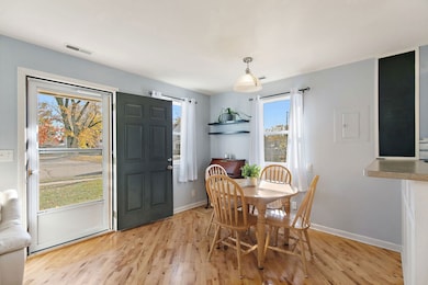 1155 S 5th St, Dekalb, IL 60115 - photo 5