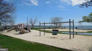 621 Harbor Dr, Annapolis, MD 21403 - photo 7