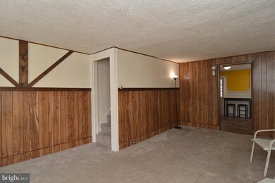 163 E Wyomissing Ave, Mohnton, PA 19540 - photo 5