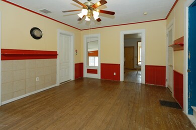 21374 W County Line-107