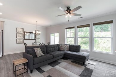 657 Cypress Glen Ln, Clover, SC 29710 - photo 3