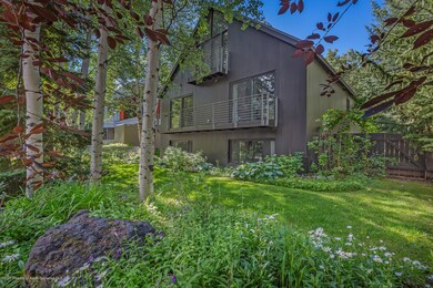 03_621_Francis_Aspen_81611003_mls