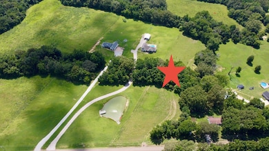 6055 Feathers Chapel Dr, Somerville, TN 38068 - photo 3