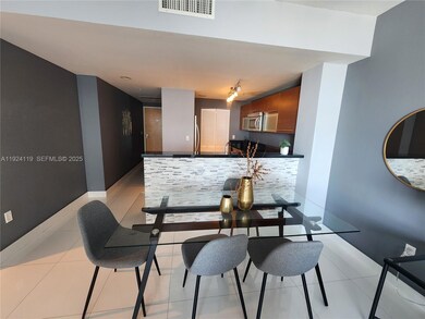 Vizcayne unit 3006, Miami, FL 33132 - photo 5