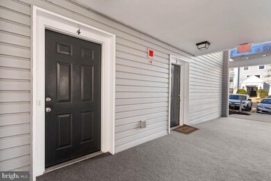 2609 Camelback Ln unit 4, Silver Spring, MD 20906 - photo 4